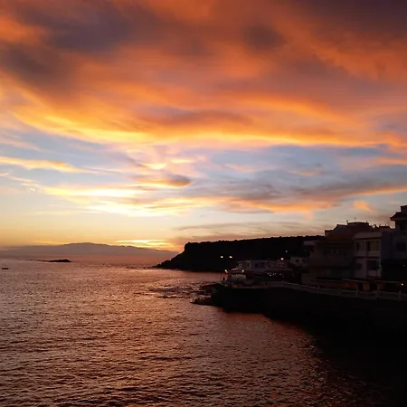 Apto. Pina De Mar Costa Adeje (Tenerife)
