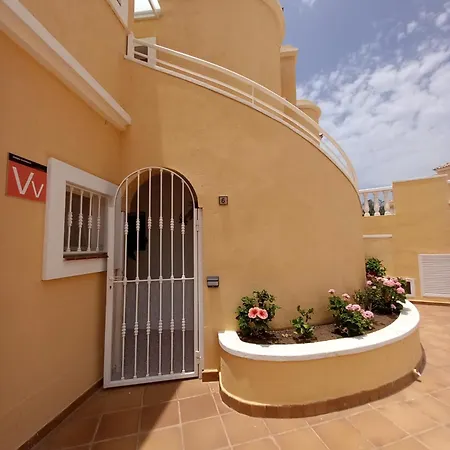 Apto. Pina De Mar 阿德耶