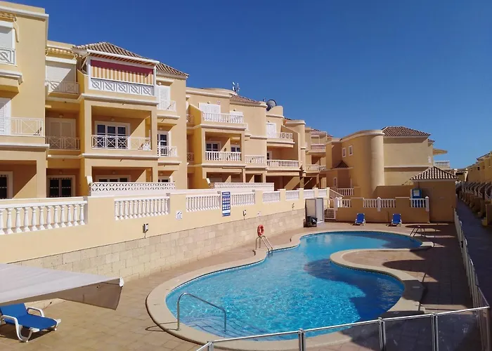 Apto. Pina De Mar 阿德耶